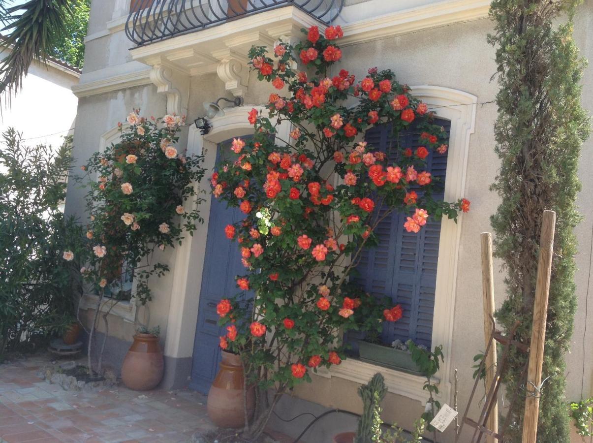 Hotel A L'Ombre Du Cedre Hyères Esterno foto